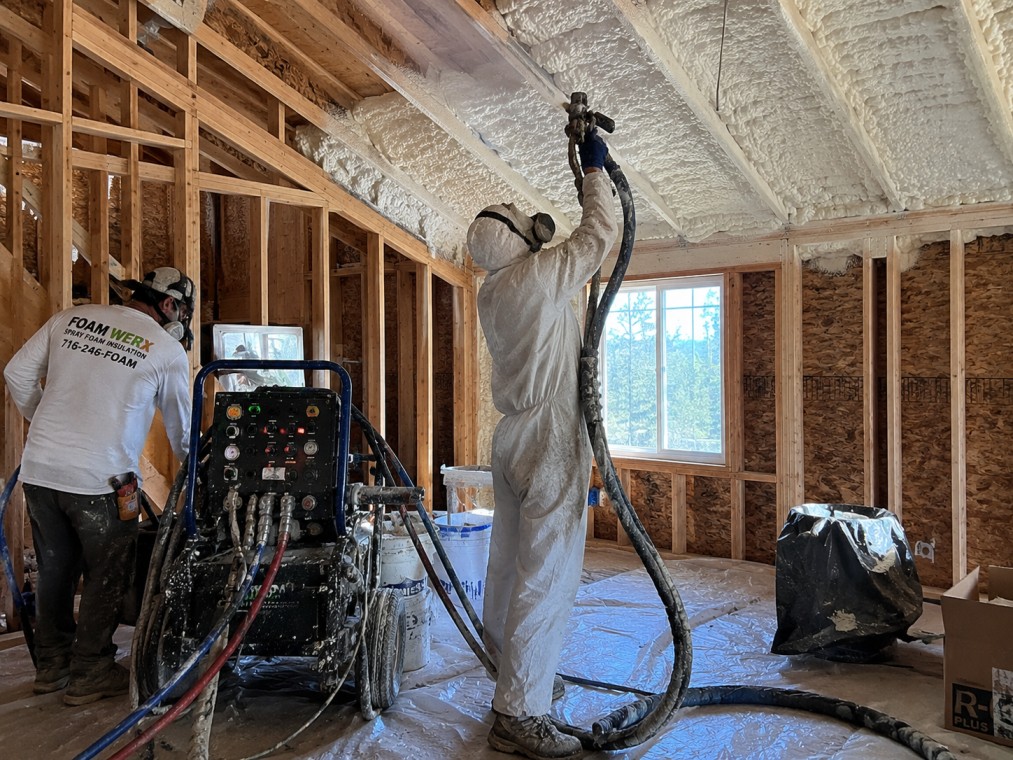 Spray foam insulation workers – Broken Arrow, OK